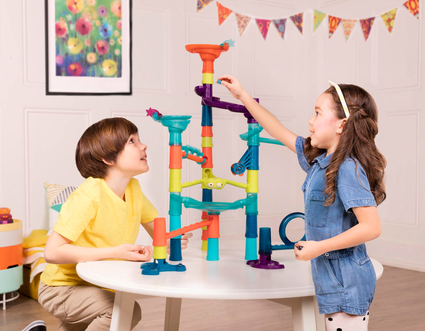 B. toys Juego de canicas de 30 piezas para niños +3